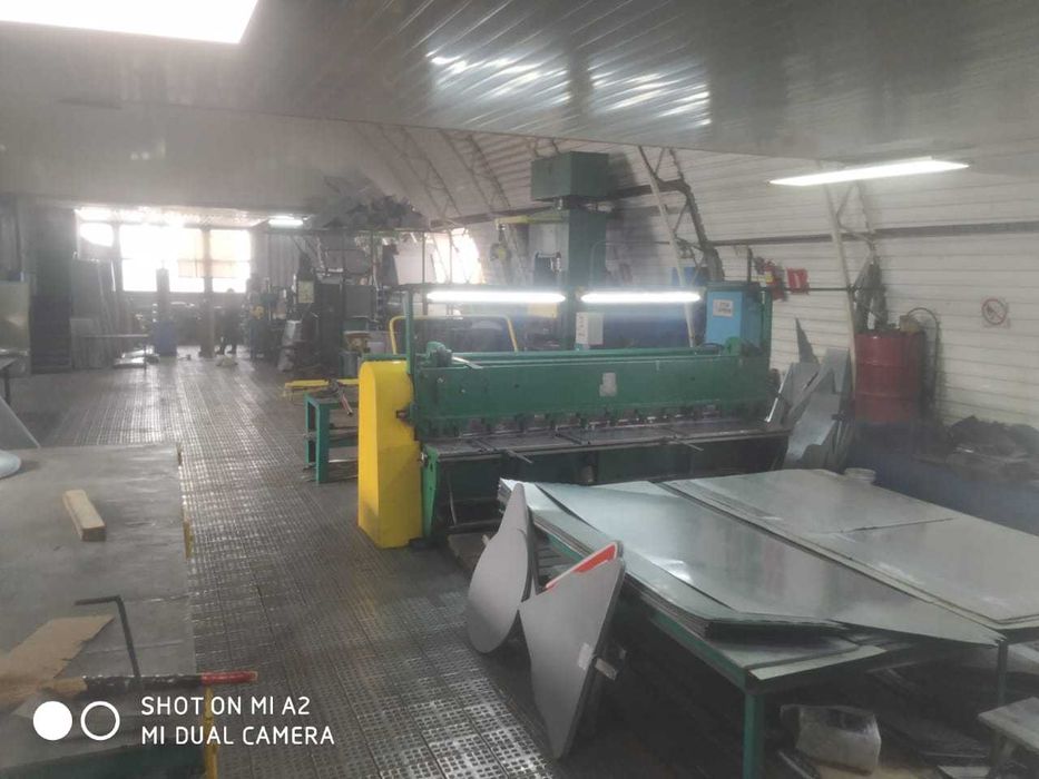 Гильотина , б/у длина рабочая 2,5м