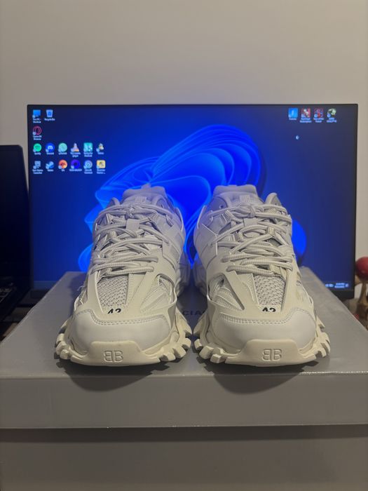 Balenciaga Track