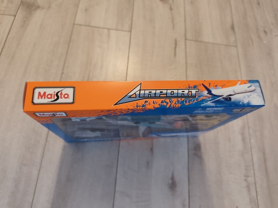 Machete aeroport set metalic , Maisto