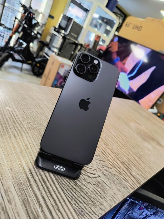 iPhone 16 Pro Max 256GB / 100%