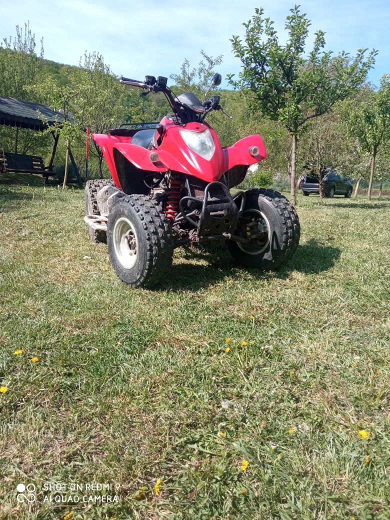 Vând ATV kymko kxr 250