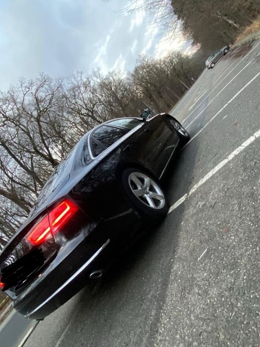 Audi a8, an 2012