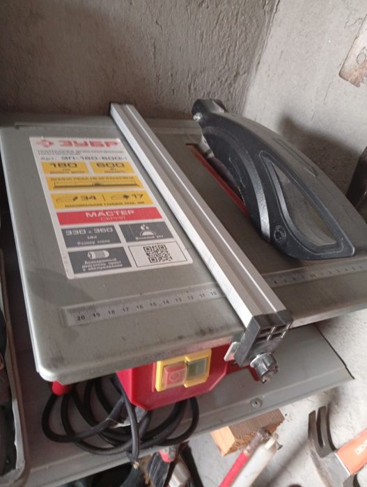 Плиткорез электрический