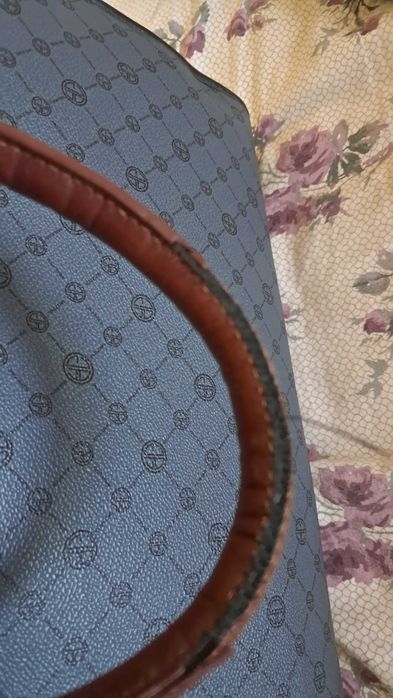 Чанта Guess, колан Boss и работна чанта