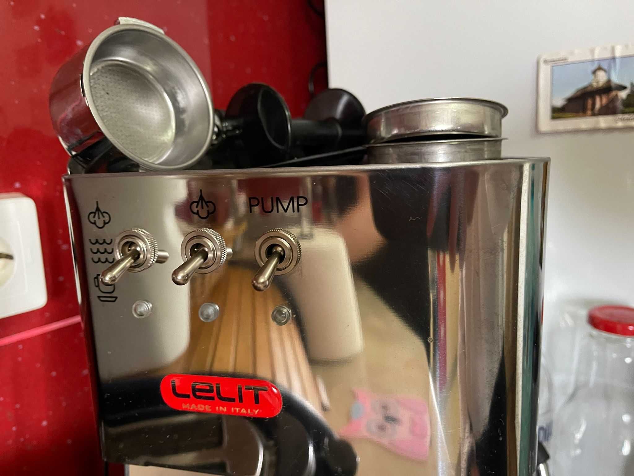 Lelit PL50N espressor clasic 1500 lei