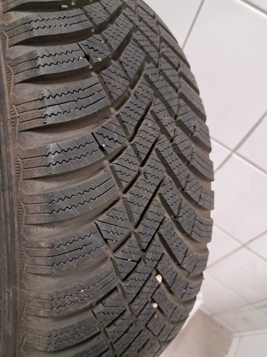 Anvelope Hankook winter i*cept RS3 205/55/R16 DOT 43/24