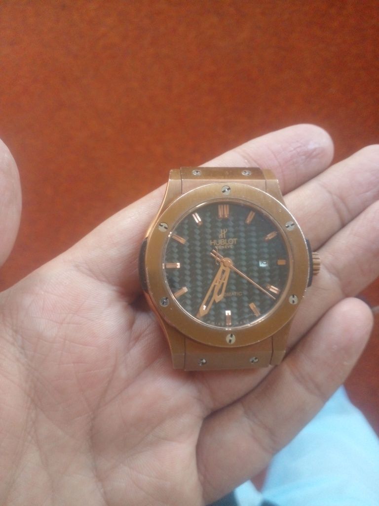 Часы Hublot orginal (на запчасти)