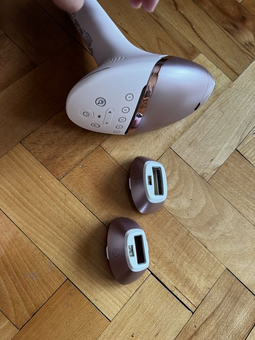 Нов! Фотоепилатор IPL Philips Lumea Series 9900 BRI977/00