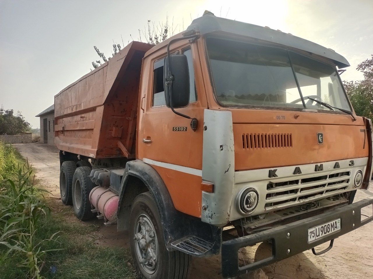 Kamaz sotiladi metan qòyilgan