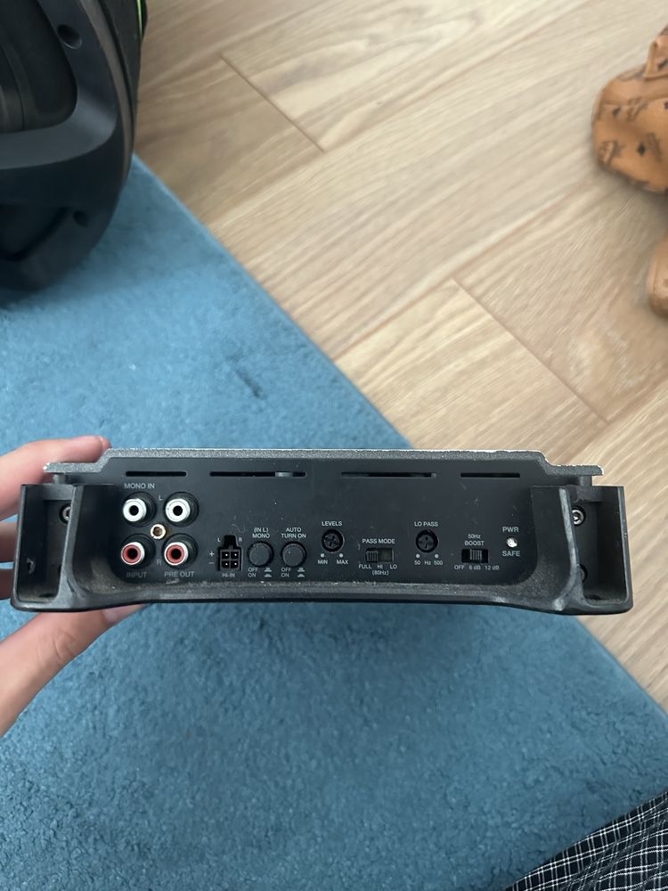 Vand Subwoofer Pioneer 350w cu statie Hertz 200w
