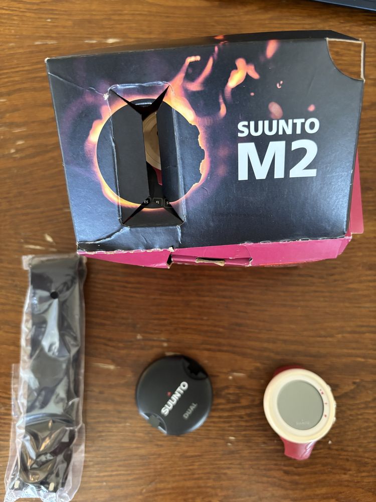 Suunto m2 часовник