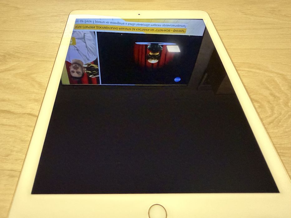 Продавам запазен Ipad air 2 16gb.+celular-wi-fi