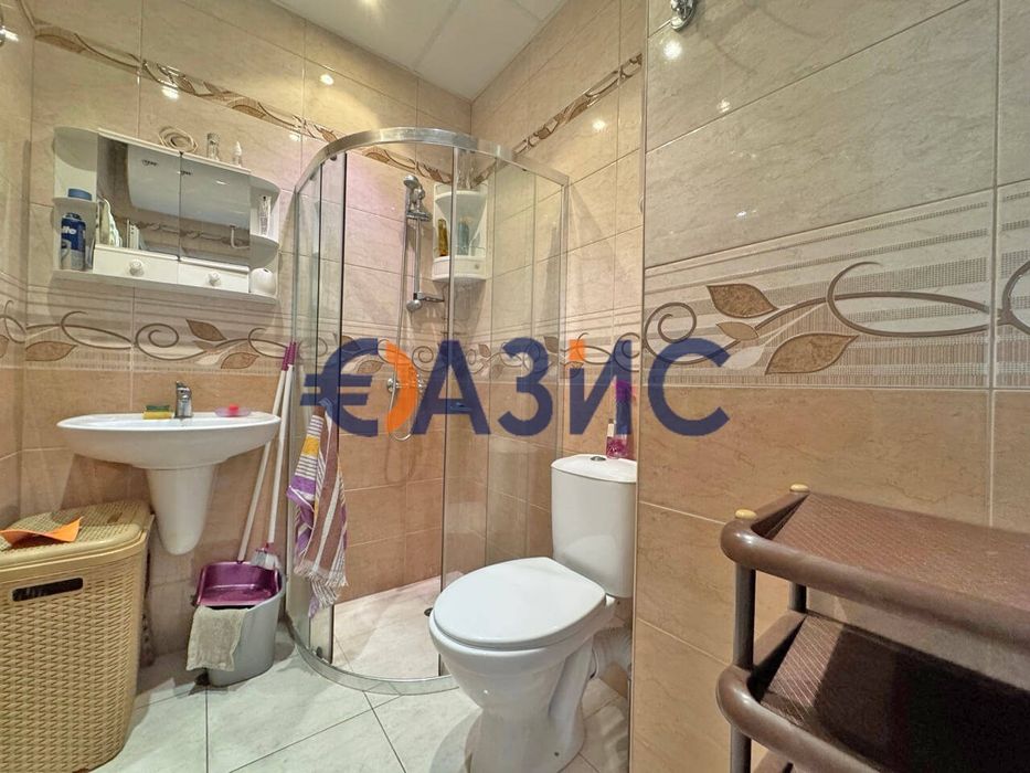 Продава се Двустаен апартамент в к.к. Слънчев бряг - 53 кв.м за 1312 €/кв.м - Снимка #9