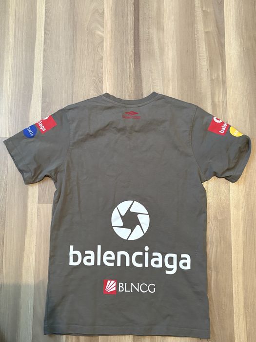 Тениска Balenciaga
