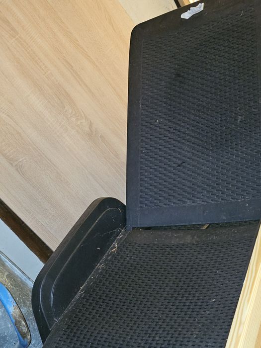 Без забележки 3 бр. Шезлонги черни пластмасови