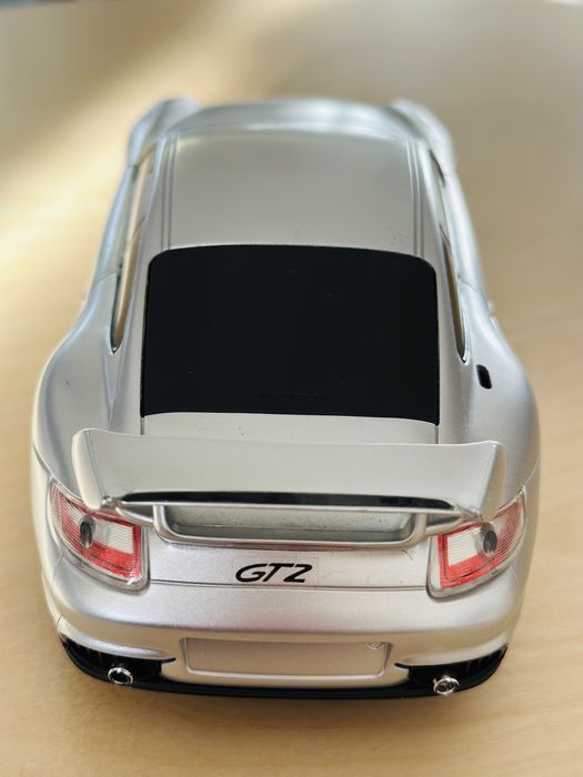 Porche 911 GT2 cu telecomanda