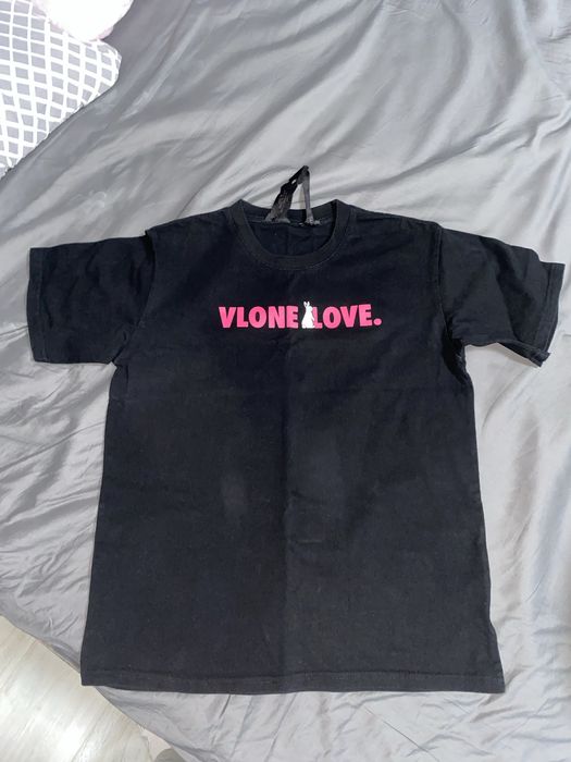 Tricou Vlone love