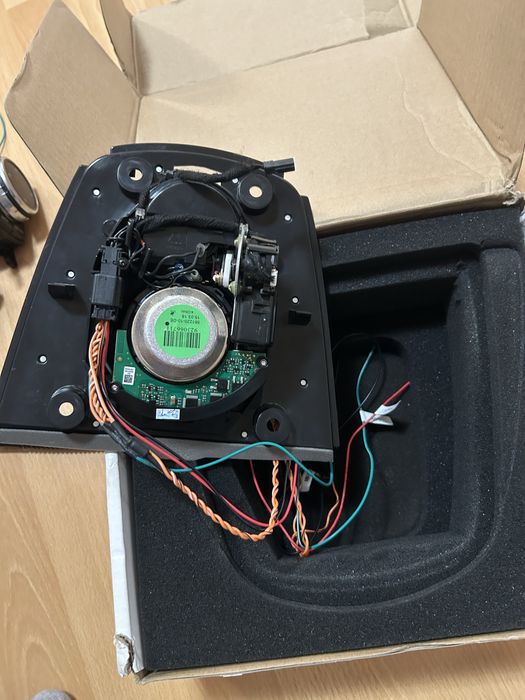 Boxa centrala bmw f15 f16 BANG and OLUFSEN