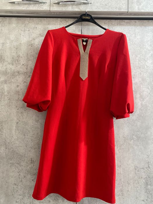 Красное вечернее платье, почти новое