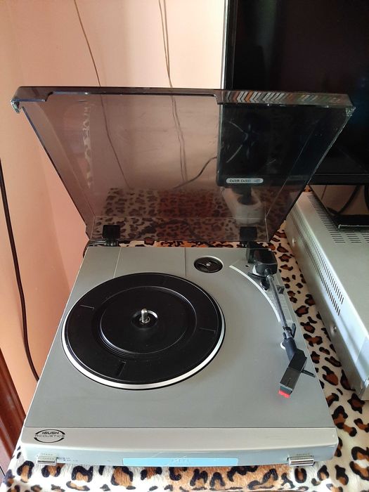 Vând pick-up MTT 1 semiautomat