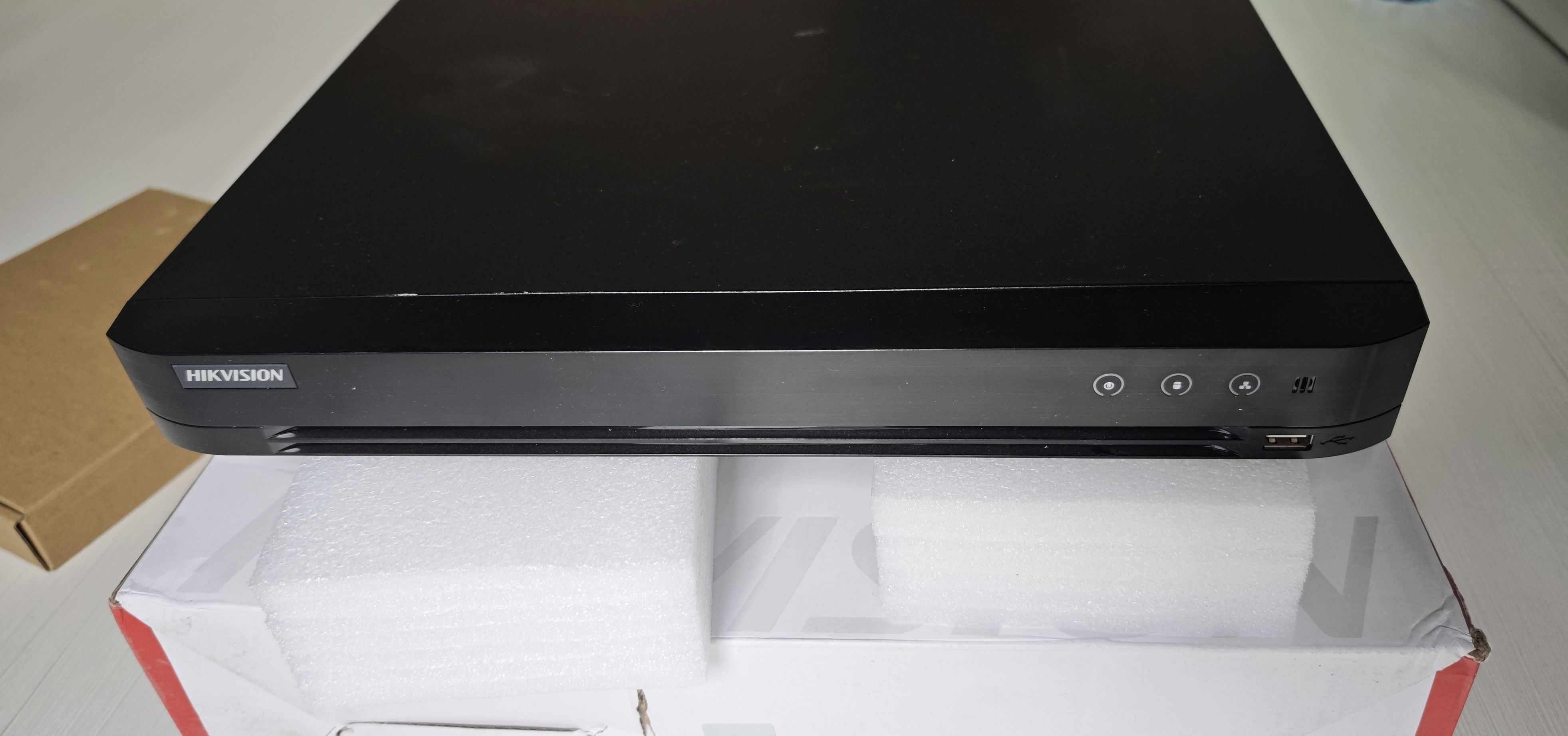 16 канален DVR Hikvision TurboHD DS-7216HUHI-K2/P