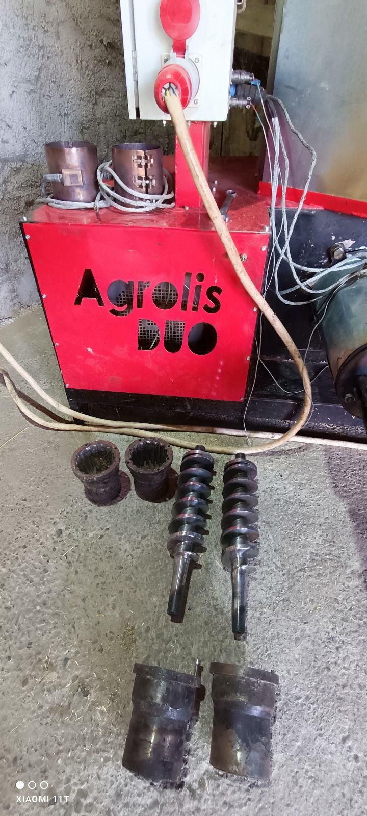Presa de brichete Agroline 300