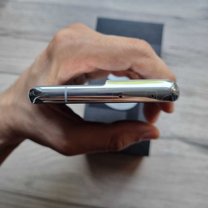 Новый Galaxy S21 Ultra  12GB/256GB Silver