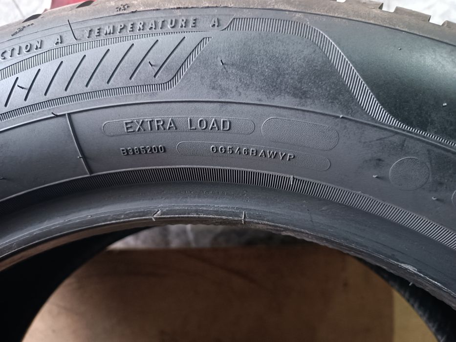 225/55/17 Goodyear Дот 1221