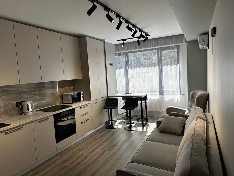 Двустаен имот в Оборище