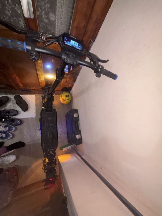 Продава се спешно! Kukirin G2 master