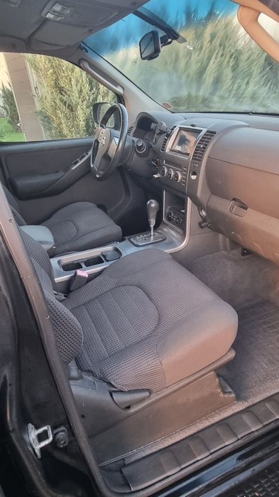 Nissan pathfinder unicat camper