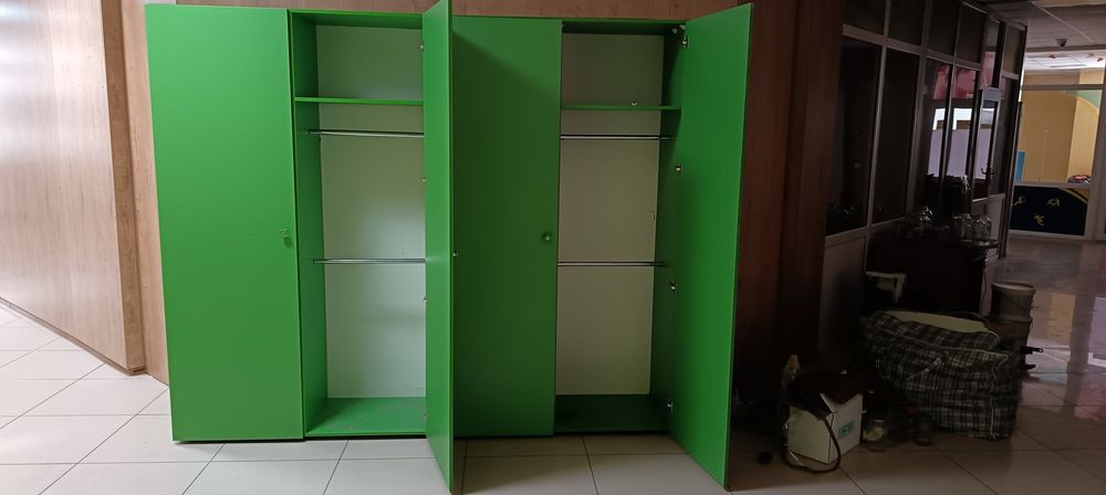 Шкафы для раздевалок