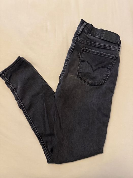 Дамски дънки  Levi's размер 28