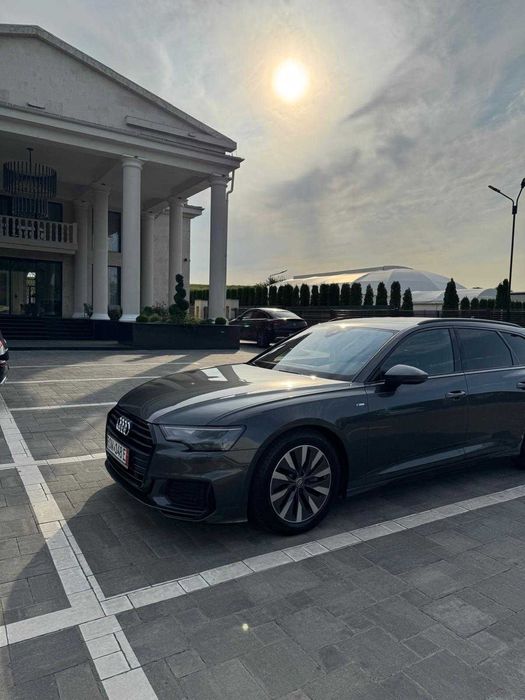 Audi A6 Avant Hybrid  an fabricație 2020