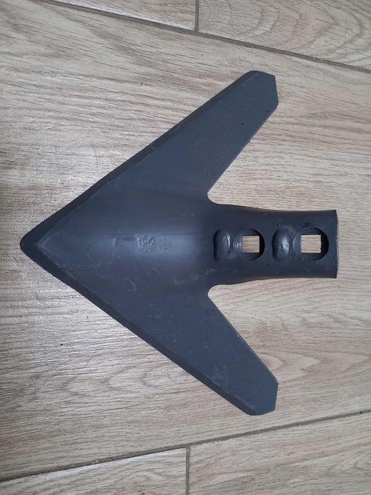 segeata combinator UNIA, Farmet