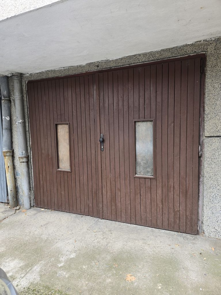 Дава се под наем Гараж / Паркомясто в Стара Загора, Аязмото - 18 кв.м за 76.5 € - Снимка #1