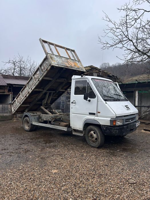 Vând camionetă cu basculare