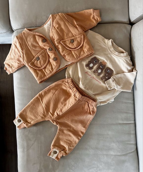 Бебешки комплект за момиче и момче 6м