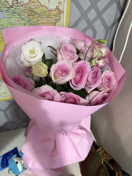 Роза букет розовая
