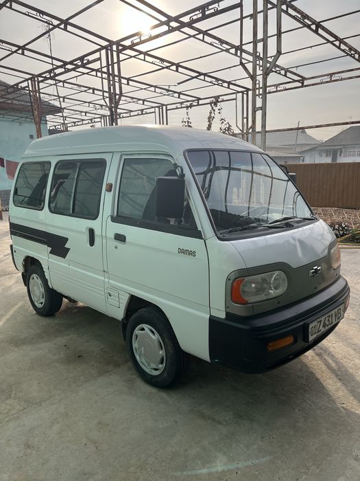 Damas sotiladi arzon narxda tayyor moshina