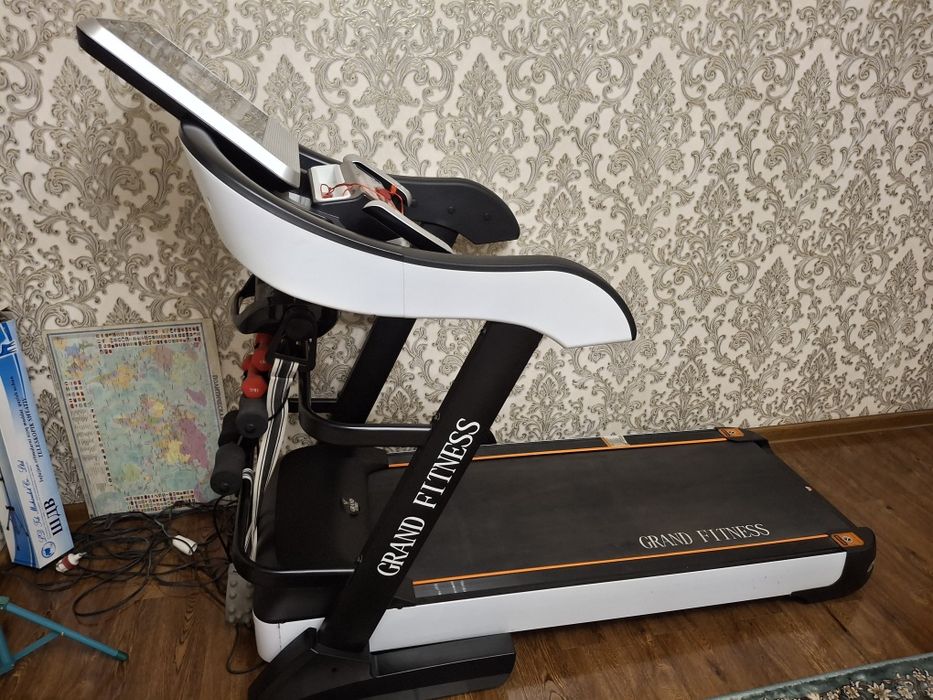 Продаётся беговая дорожка