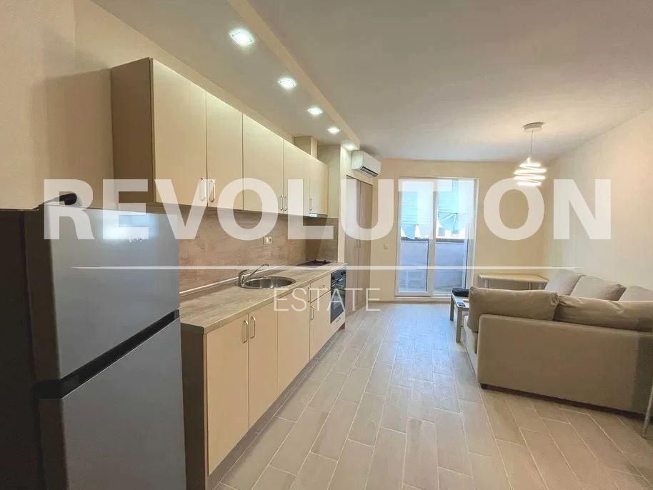 Едностаен апартамент в района на Победа!