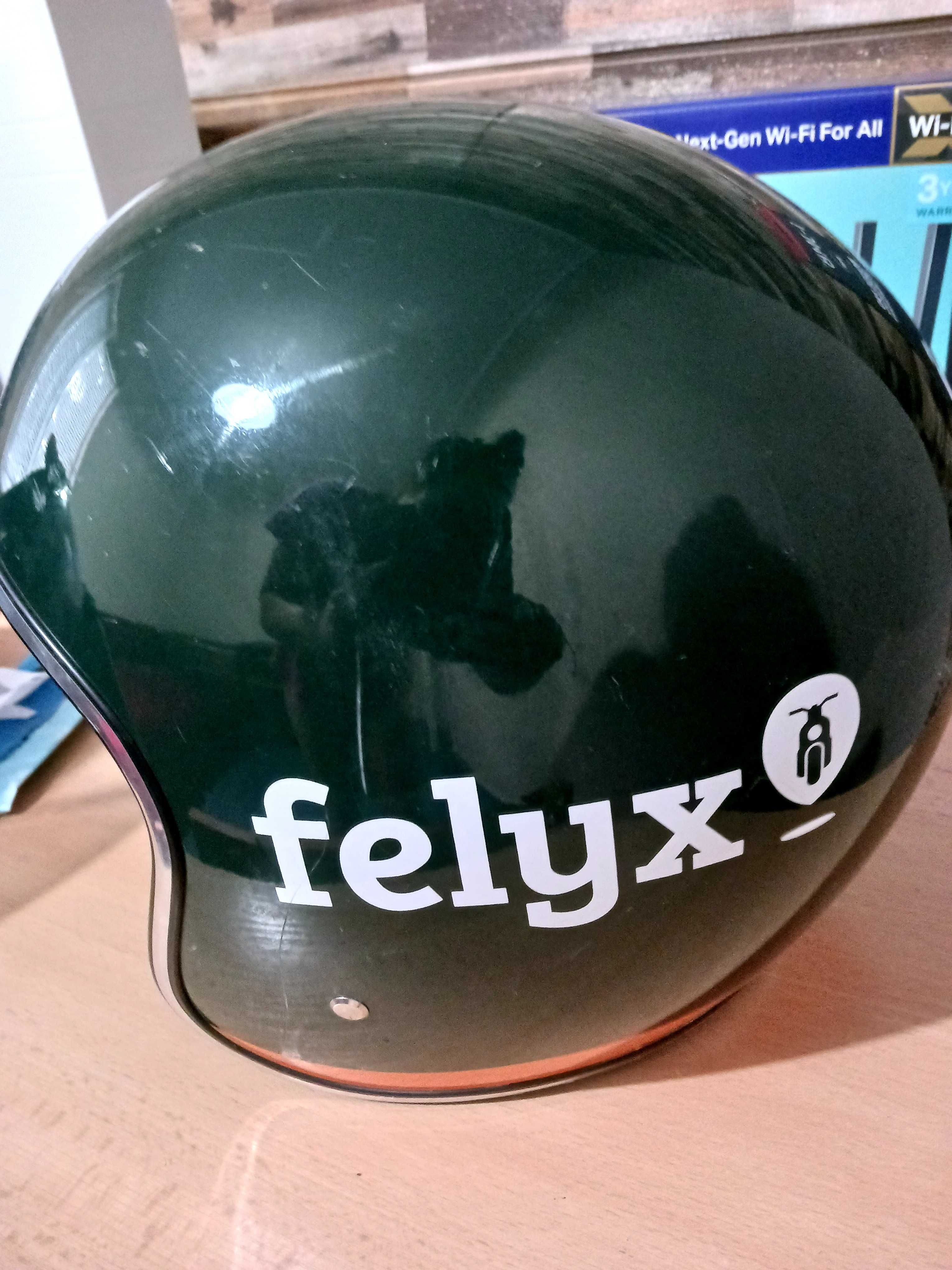 Каска за скутер FELIX