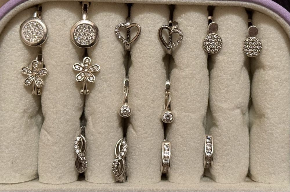 Сребърни обеци 15лв.