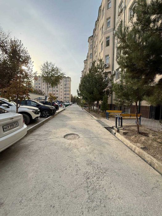 3х комнатная квартира на 1 этаже 102кв/м, в Самарканде