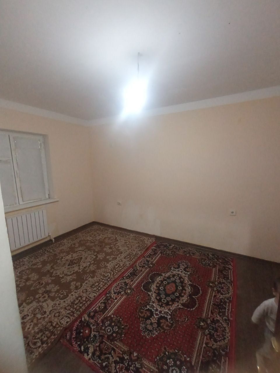 13 yil muddatli kriditli dom sotiladi.Sirdaryo viloyati Yangiyer shaxa