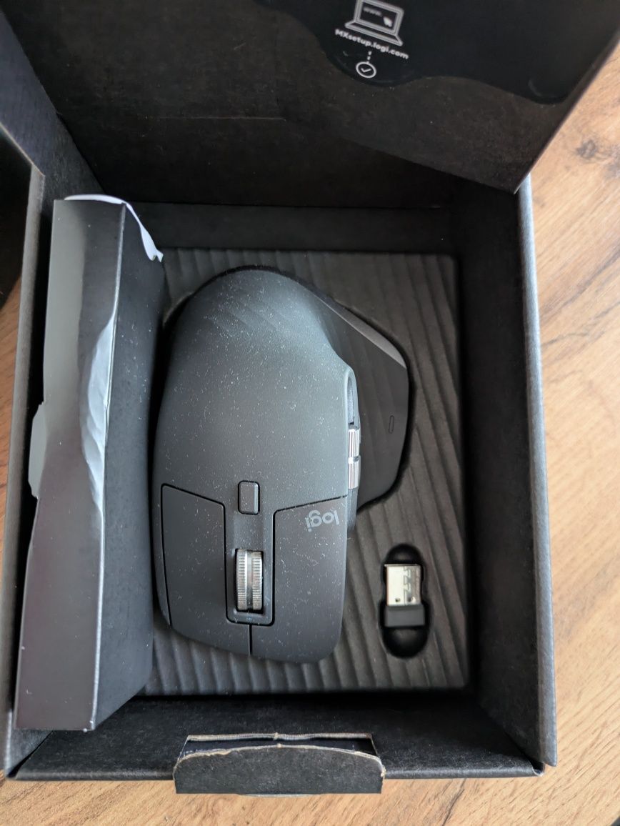 Мышь Logitech MX master 3s в хорошем состояни