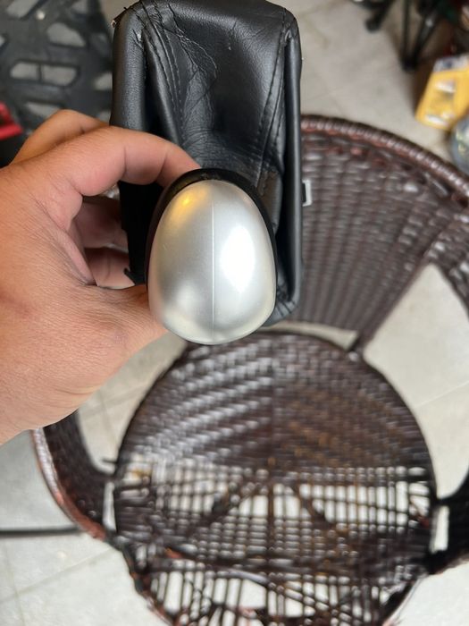 Топка и маншони за скоростен лост за TOYOTA C-HR