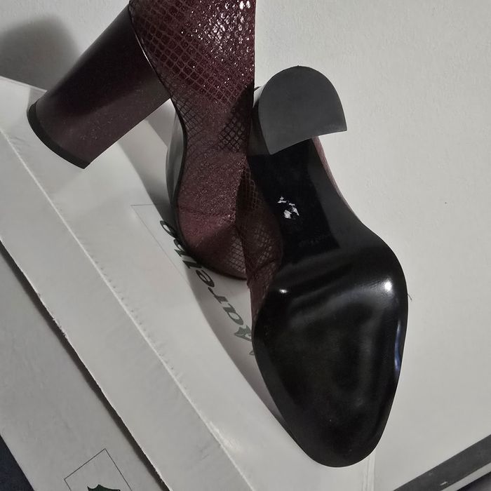 Vand Pantofi de piele