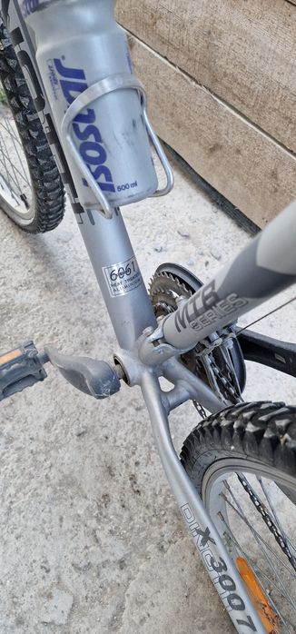 Vând bicicleta aluminiu